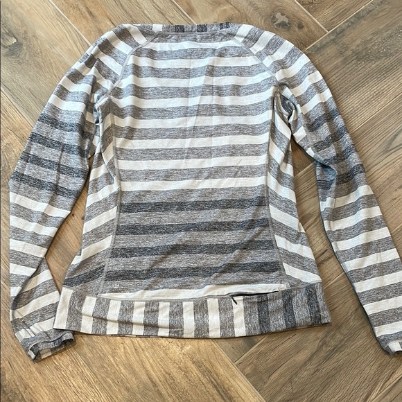Lululemon Striped Gray and White Long sleeved pullover - Picture 2 of 5